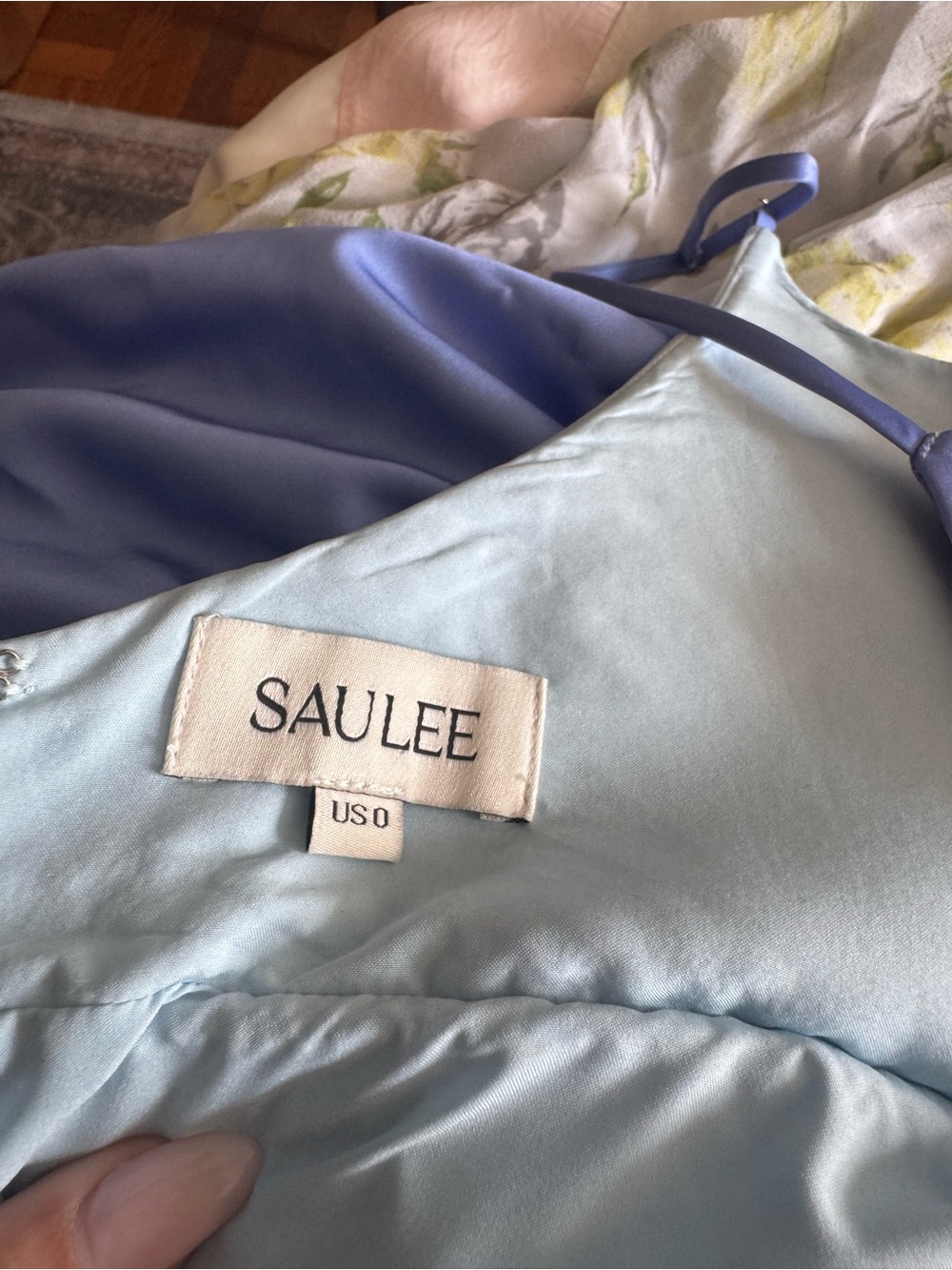 Iconic Sau Lee Elegant Ombre Maxi Dress in Light Blue - Picture 4 of 5